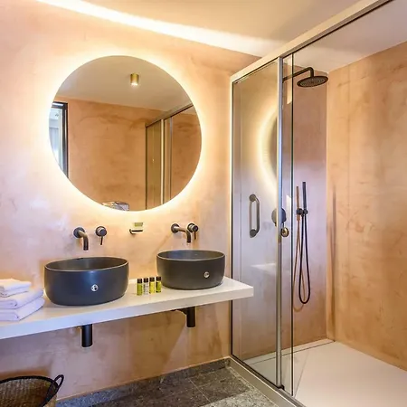 Caldera Theros * 赫索尼索斯