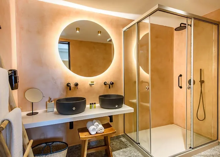 Caldera Theros Villa *